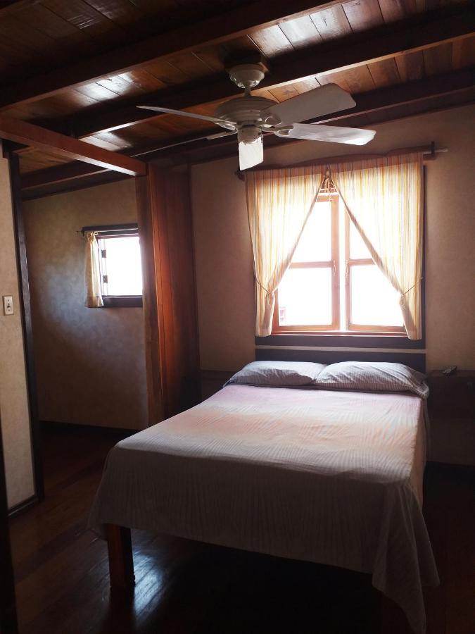 Hostal Hansi Bocas Town Bagian luar foto